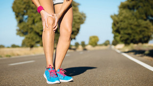 the main manifestations of knee arthrosis